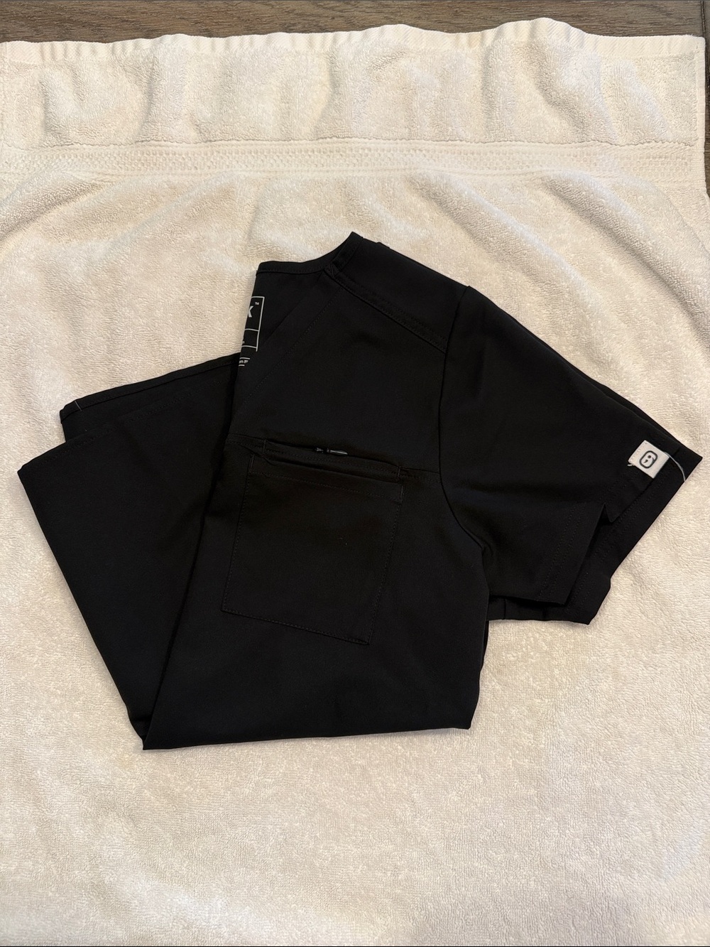 Wink Black V-Neck Medical Scrub Top with Chest Pocket
